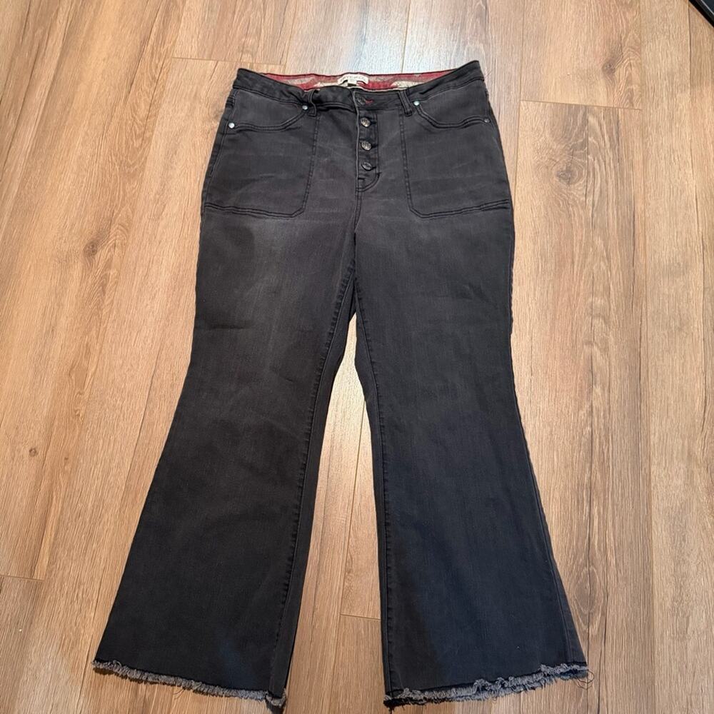 Frye and Co Black Denim Jeans Flare Raw Hem Mid Rise Button Fly Women’s Plus 18W